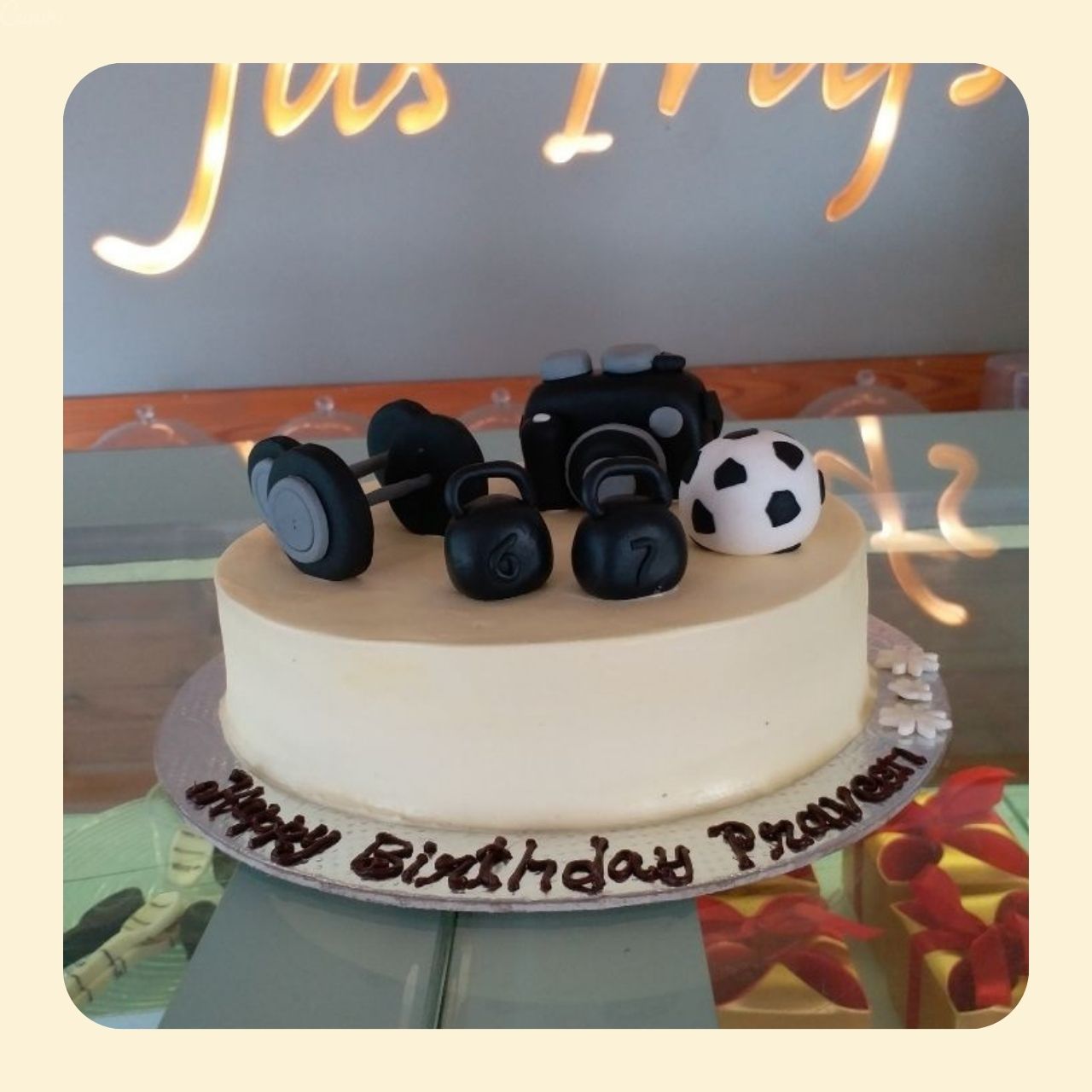 Custom Cakes