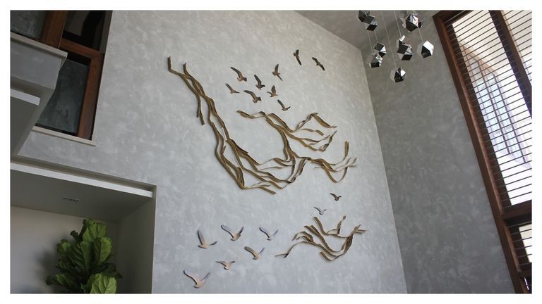 DOUBLE HEIGHT WALL, FLIGHT & FLUIDITY