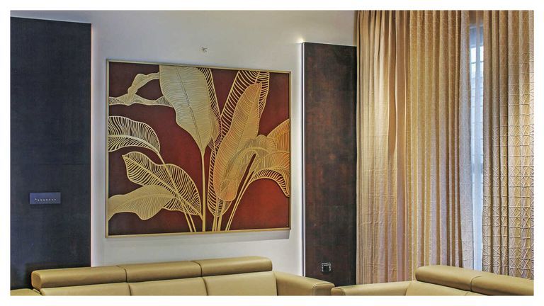 LIVING ROOM | WALL ARTWORK